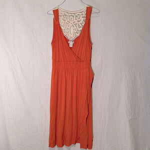 light orange / peach & cream Monroe & Main V neck sleeveless dress size large